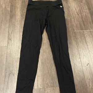 New! Never worn before Victoria Secret PINK leggings!